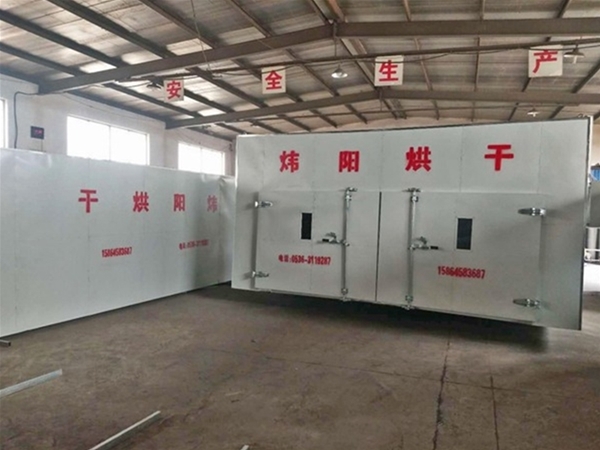 菠蘿熱風循環烘幹箱（xiāng）(點擊進入（rù））